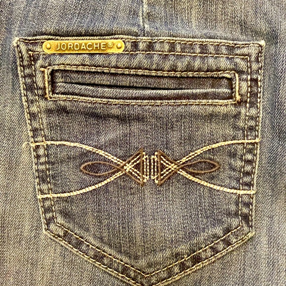 Jordache Jeans Reissue Y2K. Size 6 Waist 28” Hip 32-33” Length 40” - Picture 7 of 8